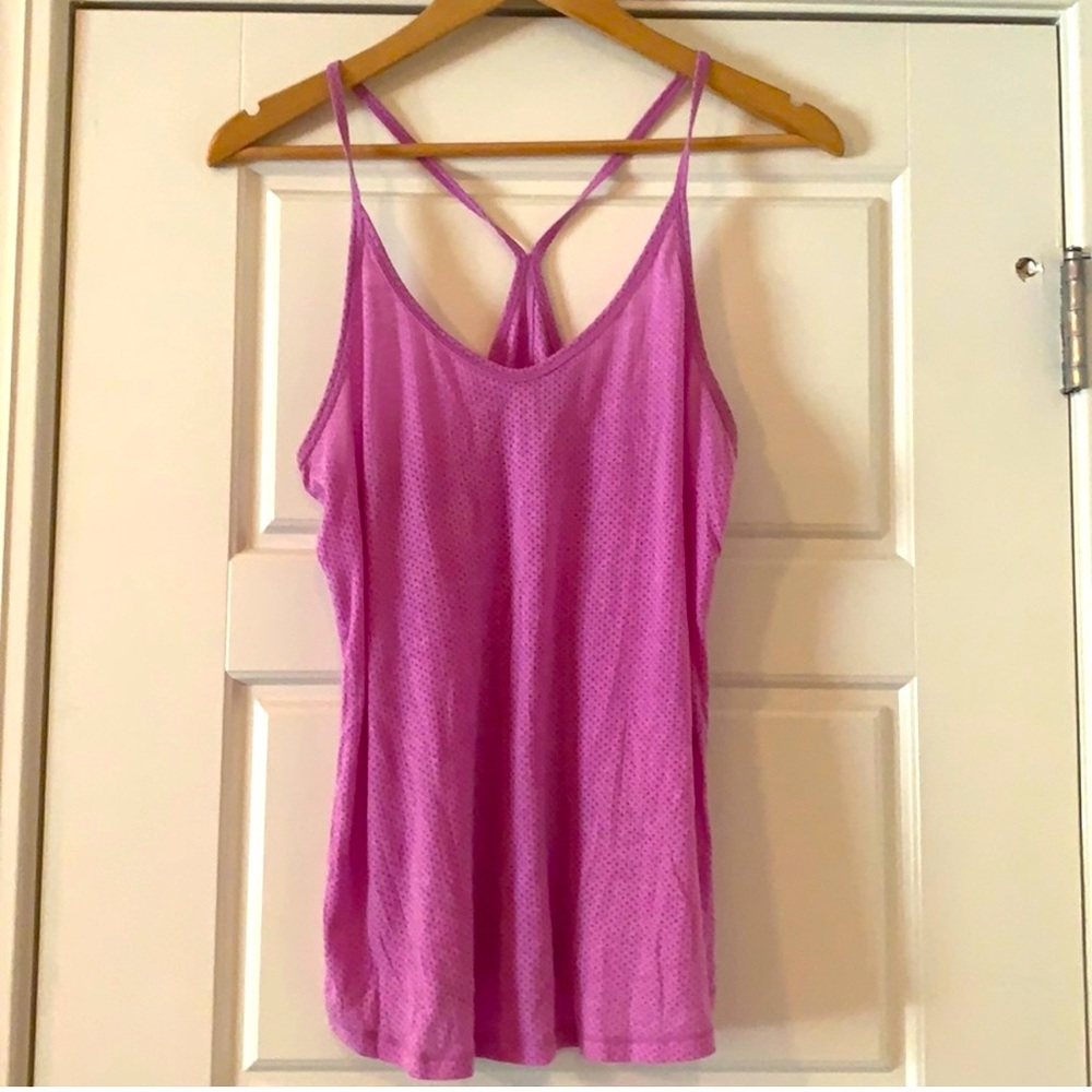 EUC Victoria Secret VSX workout tank. Loose fitting.
